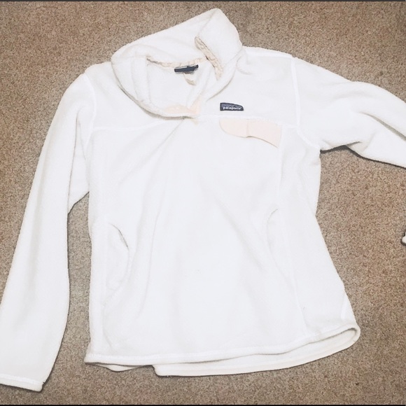 womens white patagonia fleece